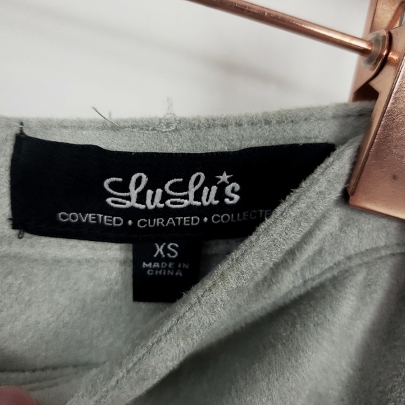 Lulu's grey layer fringe skirt size xs - Picture 4 of 6